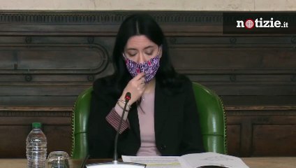 Scuola, problema riaperture: Azzolina prepara nuovi ristori formativi per gli studenti