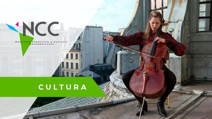 Ante el confinamiento, una chelista comparte su música desde una azotea en París