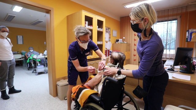 OMS lamenta que 10 países concentren el 95% de vacunas contra covid-19