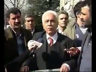 Doğu Perinçek : "Özel Mahkemelerin Başbakan Erdoğan'ı Kurtaramayacağını Söyledi"