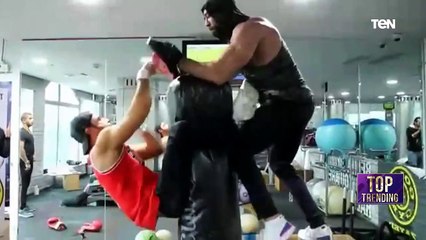 "شكل جسمه اتحول تمامًا".. كلام كابتن محمد أبو النجا على فورمة محمد عادل إمام وعلاقة الصداقة بينهم