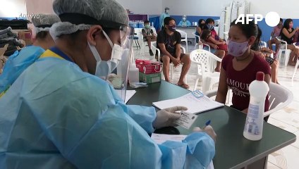 Variante brasileña de covid, "muy probablemente" más contagiosa