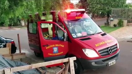 Mulher tem contusão no ombro ao sofrer queda na Rua Kamaças, no Santa Cruz