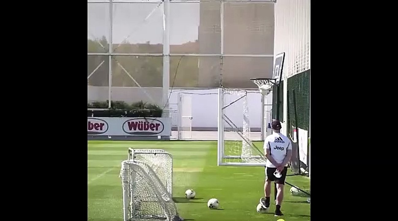 Cristiano Ronaldo’dan sosyal medyayı sallayan h...