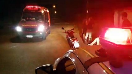 Fox e Biz colidem no cruzamento das Ruas Santa Catarina e Eduardo Tadeu Milani, no Centro de Cascavel