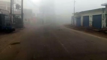बर्फबारी के बाद मैदानी इलाकों में ठिठुरन बढ़ी, ठंड के साथी कोहरे ने वातावरण को अपनी चपेट में लिया