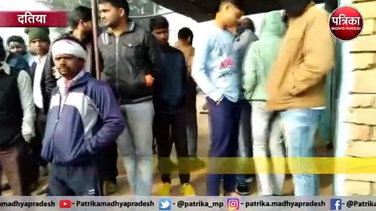 रात को अधिक शराब पीने से नाले में गिरा युवक