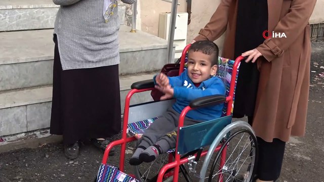 Tüm-Bul-Sev-Der ihtiyaç sahibi ailelerin yüzünü güldürdü