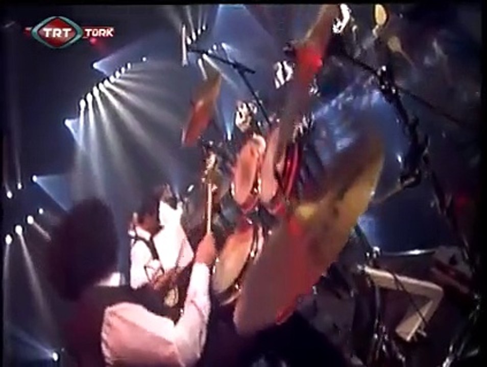 Kıvırcık Ali ~ Bir Selam Sal Sabah Olsun