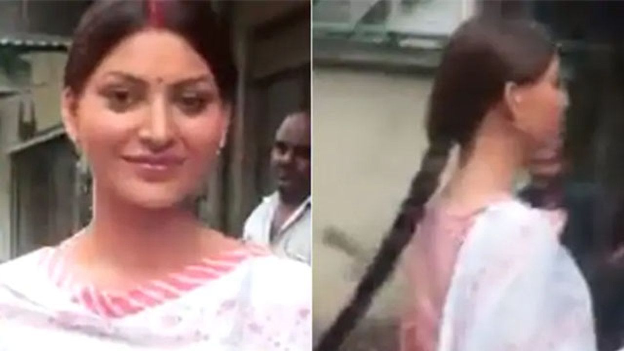 Bollywood Actress को पहचान नहीं पाए लोग, देख कर...