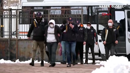 'Casus yazılım' ile ele geçirdikleri özel görüntülerle kadına şantaj!