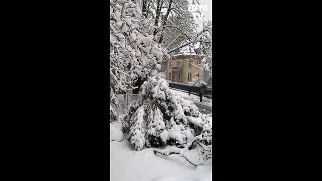 Chutes de neige record dans le nord-est: vos images témoins