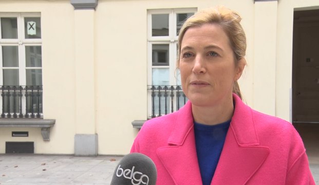 La Belgique durcit les règles aux entrées par bus ou train depuis les pays hors-UE explique Annelies Verlinden