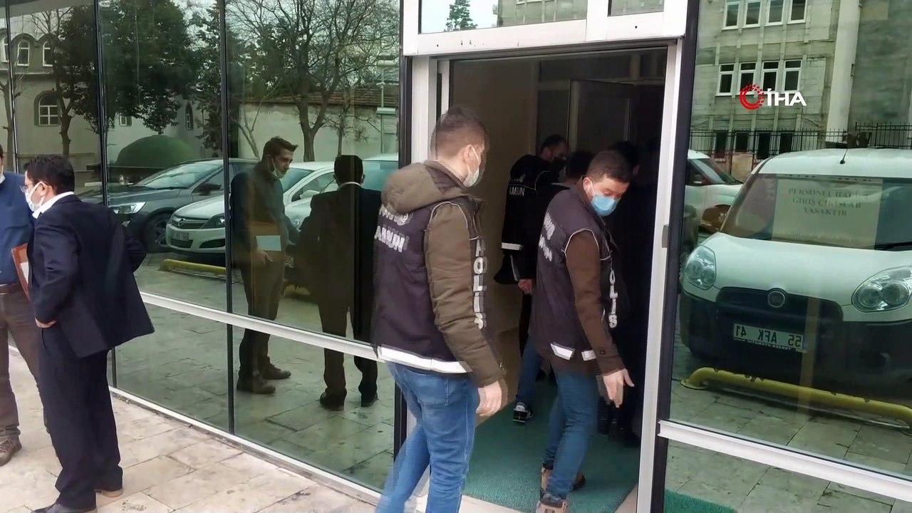 6 bin 892 adet uyuşturucu hapla yakalanan 6 kişi adliyeye sevk edildi