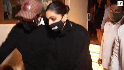Deepika Padukone 35th Birthday Cake Cutting With Ranveer Singh & Media Reporter's