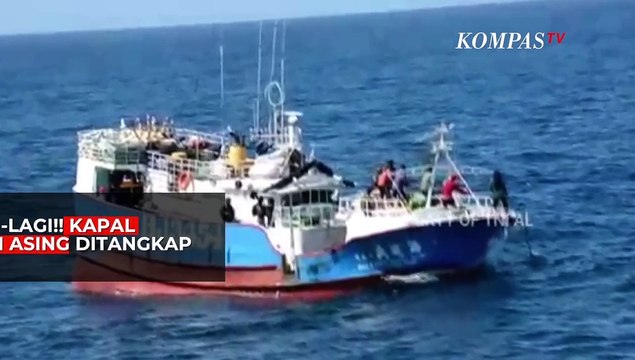 Detik-Detik TNI Tangkap Kapal Ikan Asing di Natuna