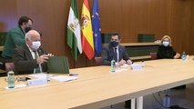 Juanma Moreno preside la reunión del Comité de Expertos