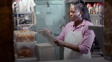If You’re Not Using Quarter Sheet Pans, You Are Seriously Missing Out