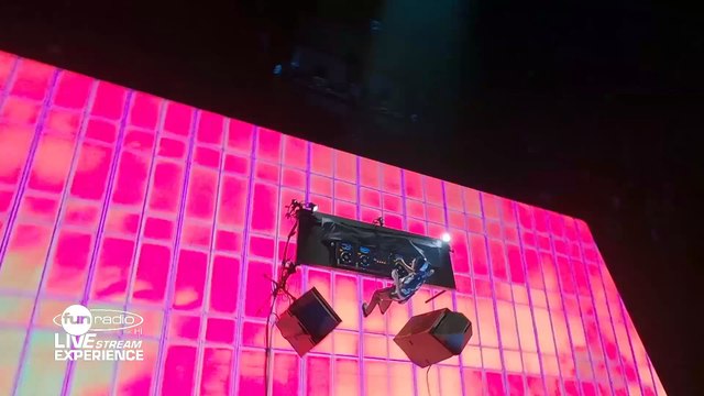 Kungs en mix à Fun Radio Live Stream Experience