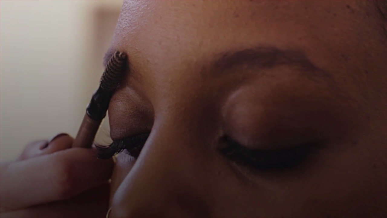 The Spoolie at the End of Your Eyebrow Pencil Isn’t Really Just for Combing