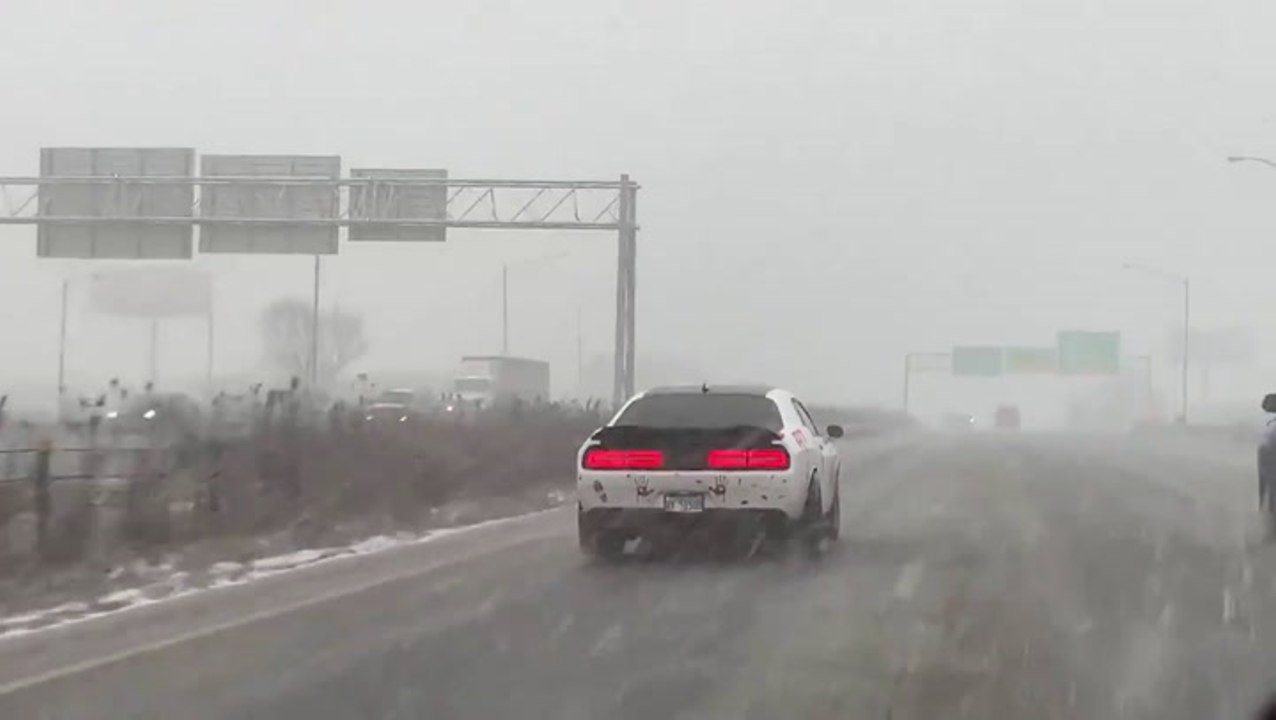 Fresh snow moves into parts of Illinois as storm pushes Northeast