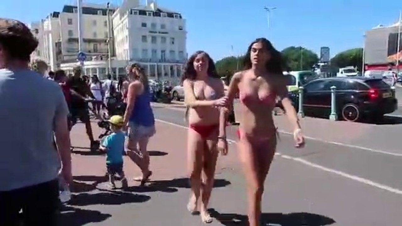 Brighton Beach UK 2021 - The Brighton story - Brighton and Seven Sisters tour