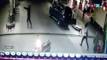 Tegur Perokok saat Isi Bensin, Pegawai SPBU Malah Dibacok