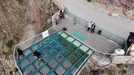 Türkiye'nin en yüksek cam terasına ziyaretçi sayısı yarı yarıya düştü