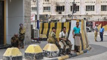 اليمن.. تفاقم معاناة المواطنين بسبب الحرب وانهيار العملة