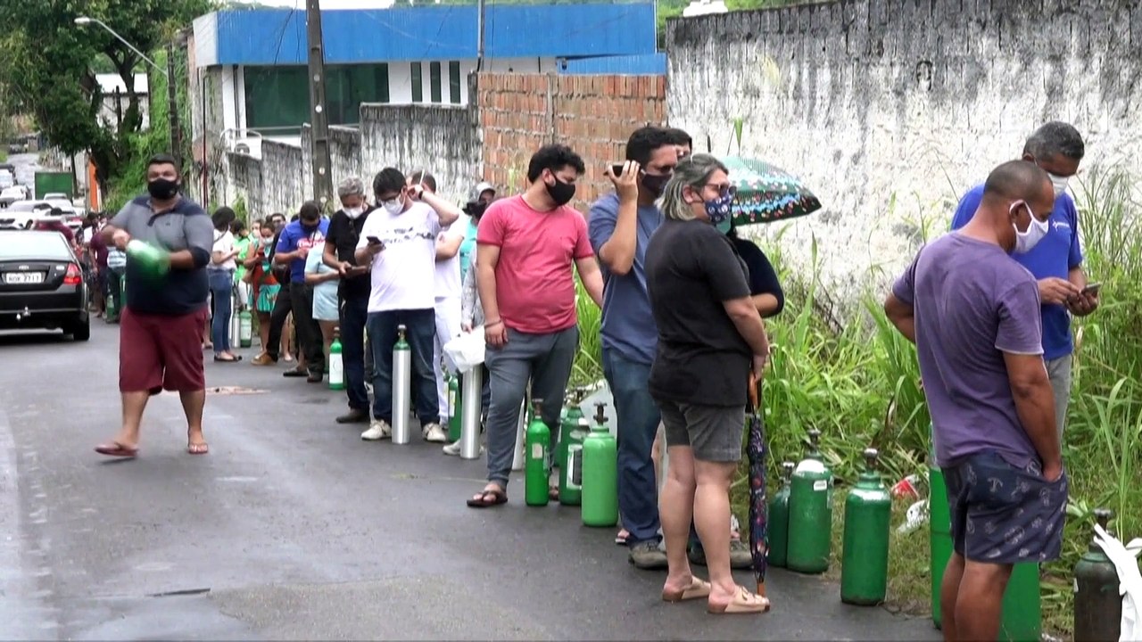 Lange Schlangen vor Krankenhäusern: Sauerstoffknappheit in Manaus