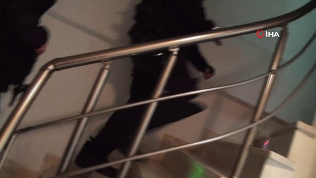 İstanbul’da PKK/YPG'li 8 şüphelinin yakalandığı operasyon kamerada