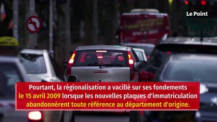 Les autocollants interdits sur les plaques d’immatriculation