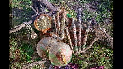 Collection d'armes himalayennes martiales & rituelles - Various Himalayan weapons' collection