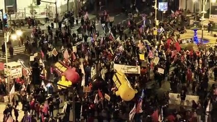 Cientos de personas se concentran otra semana más contra Netanyahu en Israel