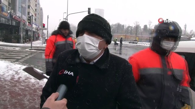 Kar yağışını gören vatandaş: 'Allah-u Teala bereketini veriyor'