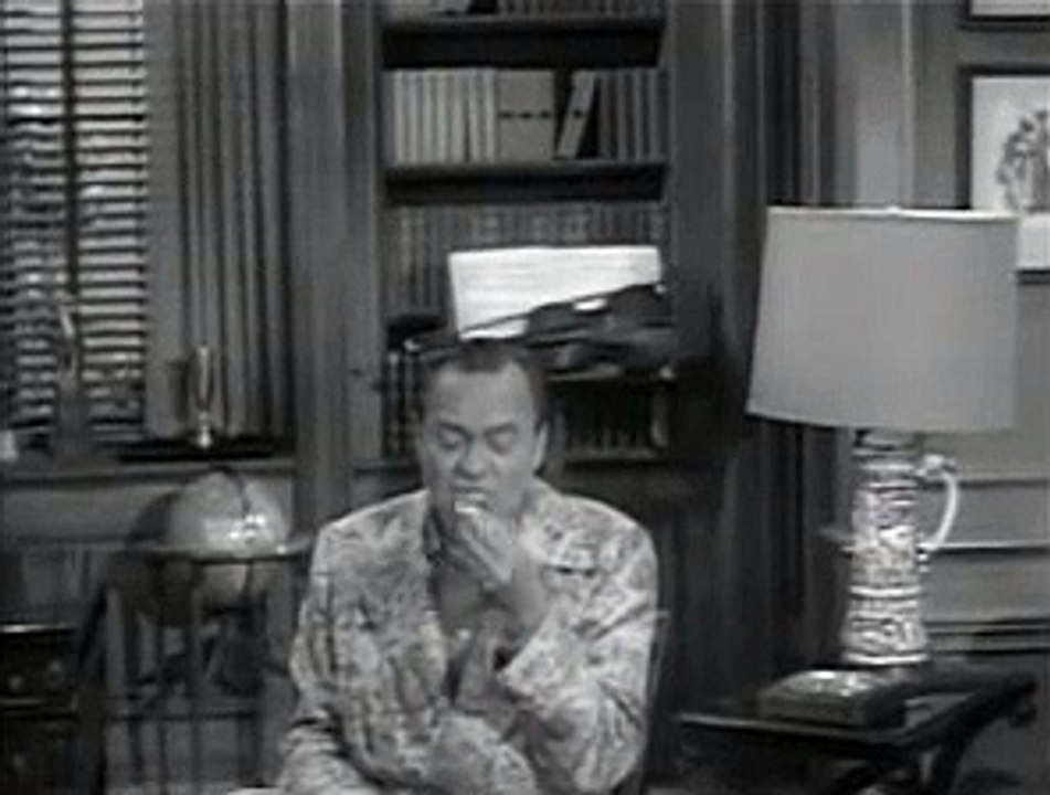 the Jack Benny Program ep. Jack Dives Into Empty Pool