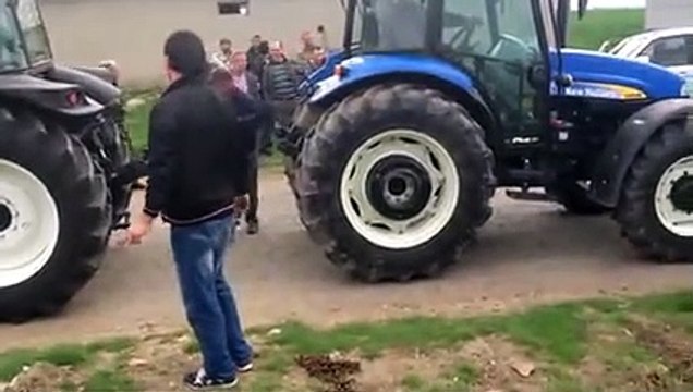 Ekunt Kıymet 90 ile New Holland td95d Çekişmesi