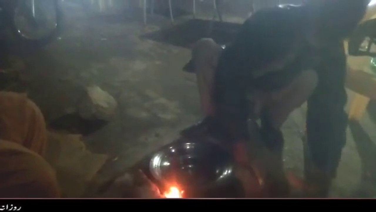 How to boil eggs_funny eggs boiling_Gup Shup With Public_funnynewspk1Sharuk Khan Ki Copy