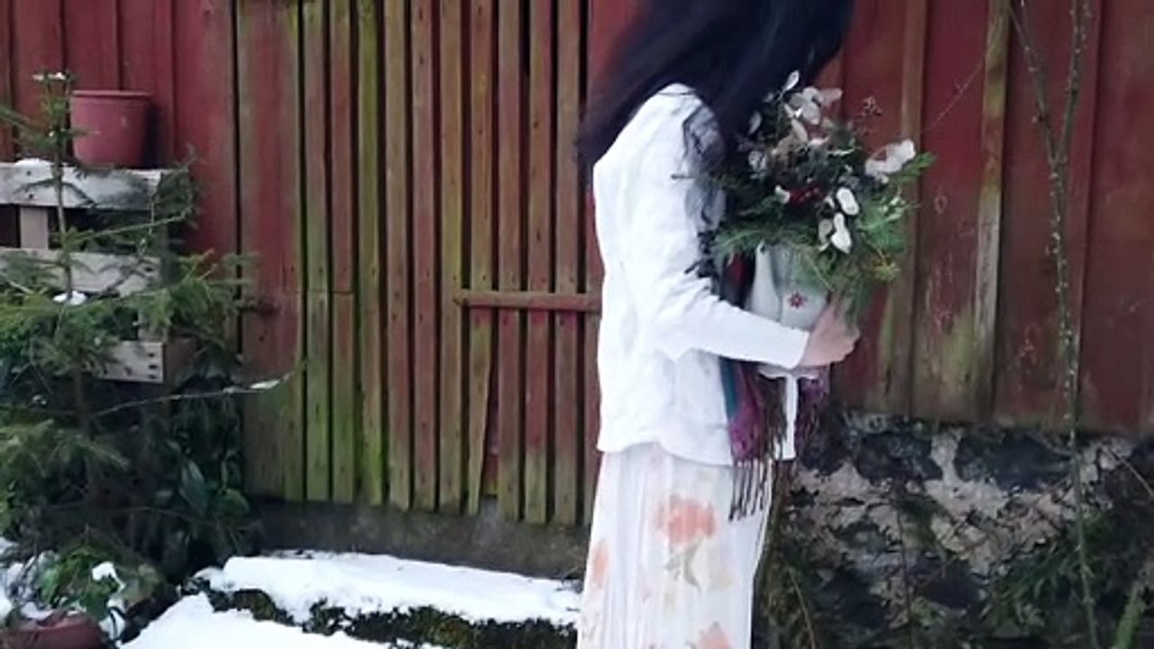 'Januarstrauß' mit viel drum herum