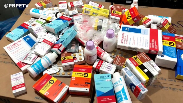 DR. JÚNIOR ENCONTRA RÉMEDIOS E LEITES VENCIDOS NA FARMÁCIA DE PEDRAS DE FOGO