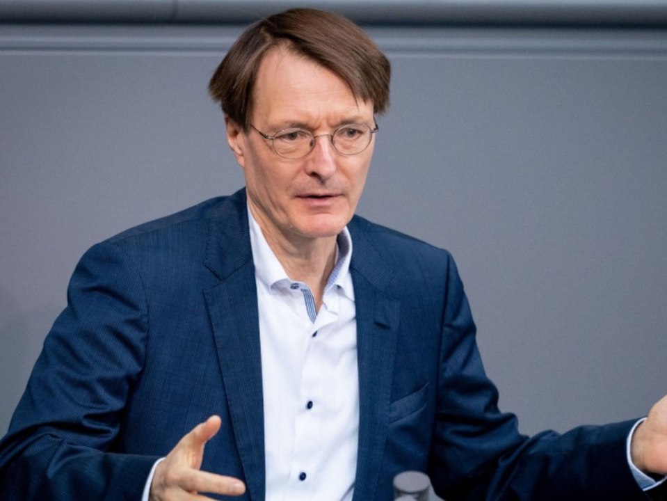 Fußball-EM 2021: Karl Lauterbach hält Absage für wahrscheinlich