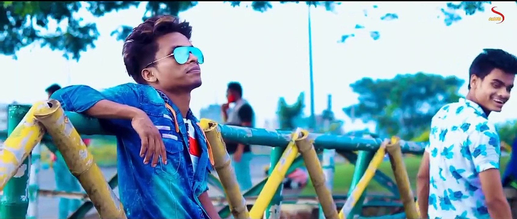 Ding Dong Dole(Remix)Song - Ho Gaya Hai Tujhko - Dilwale Dulhania Le Jayenge - Hot Love Story -
