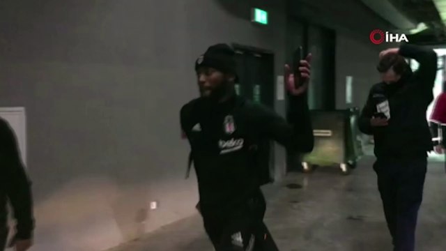 N'Koudou derbi galibiyetini dans ederek kutladı