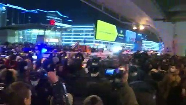 Policía rusa detiene a opositor Alexei Navalni en el aeropuerto de Moscú