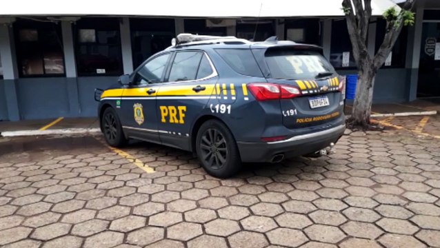 Após se envolver em acidente na BR-467, motorista é preso pela PRF por embriaguez ao volante