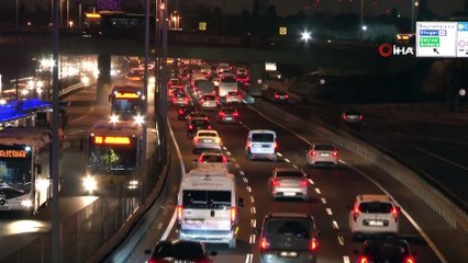 İstanbul'da 56 saat süren sokağa çıkma kısıtlaması sonrası hareketlilik