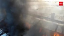 Arde una fábrica de muebles de cocina en la localidad madrileña de Cubas de la Sagra