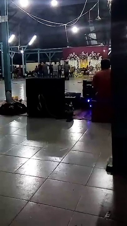 Tradisi Malam Pesta Perkawinan Budaya Batak, Sumatra Utara.