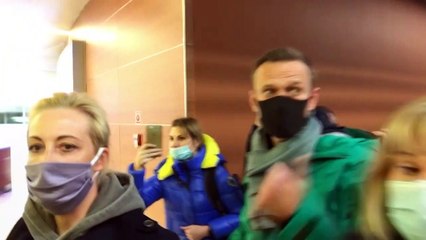 اعتقال المعارض اليكسي نافالني بعيد عودته الى روسيا
