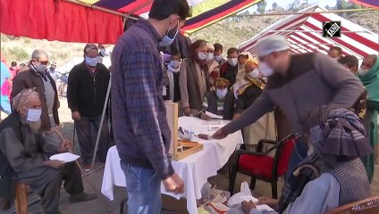 बीएसएफ ने जम्मू-कश्मीर के राजौरी में मुफ्त चिकित्सा शिविर का आयोजन किया